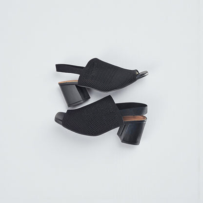 Talons slingback noirs à bout ouvert