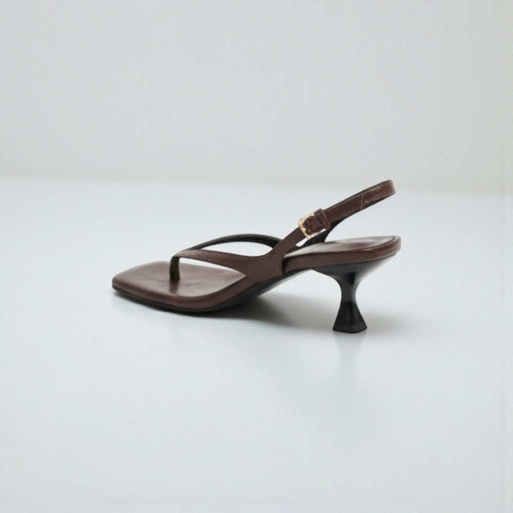 Sandales tongs à talons femme