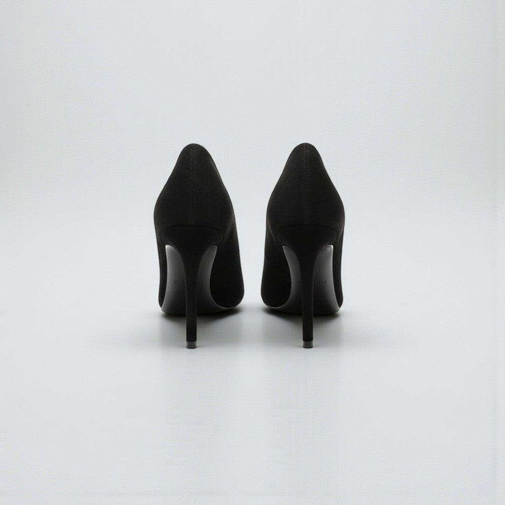 Chaussures noires à talons hauts