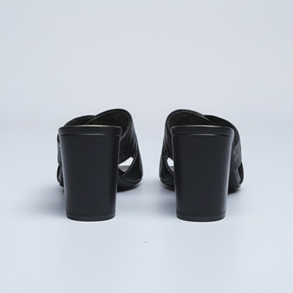 Chaussures noires à talons chic