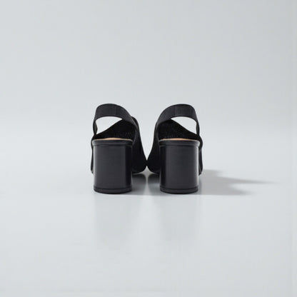 Chaussures habillées noires ouvertes