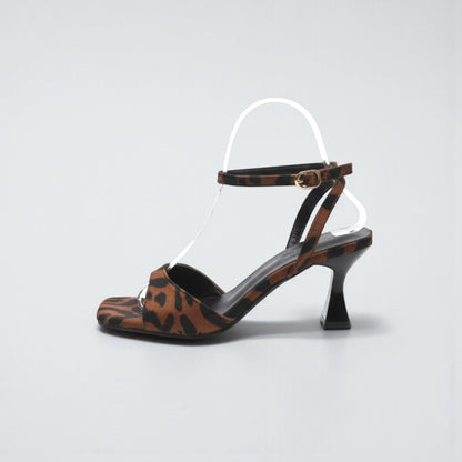 Sandales à talons imprimé léopard