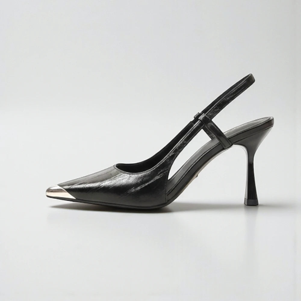 Escarpins slingback noirs à bout argenté