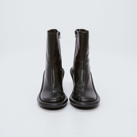 Bottines noires à talons